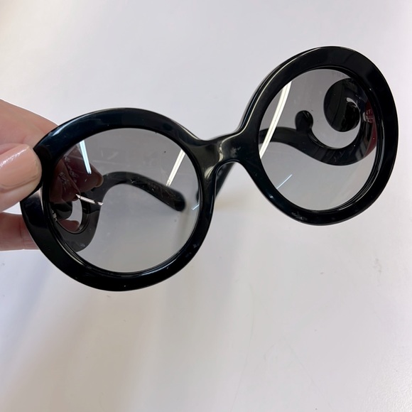 PRADA SUNGLASSES Black - Picture 1 of 7